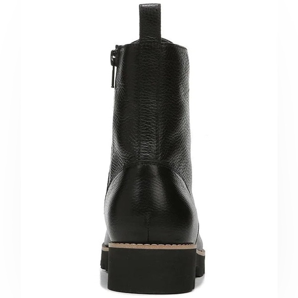 Vionic boots - Picture 4 of 10